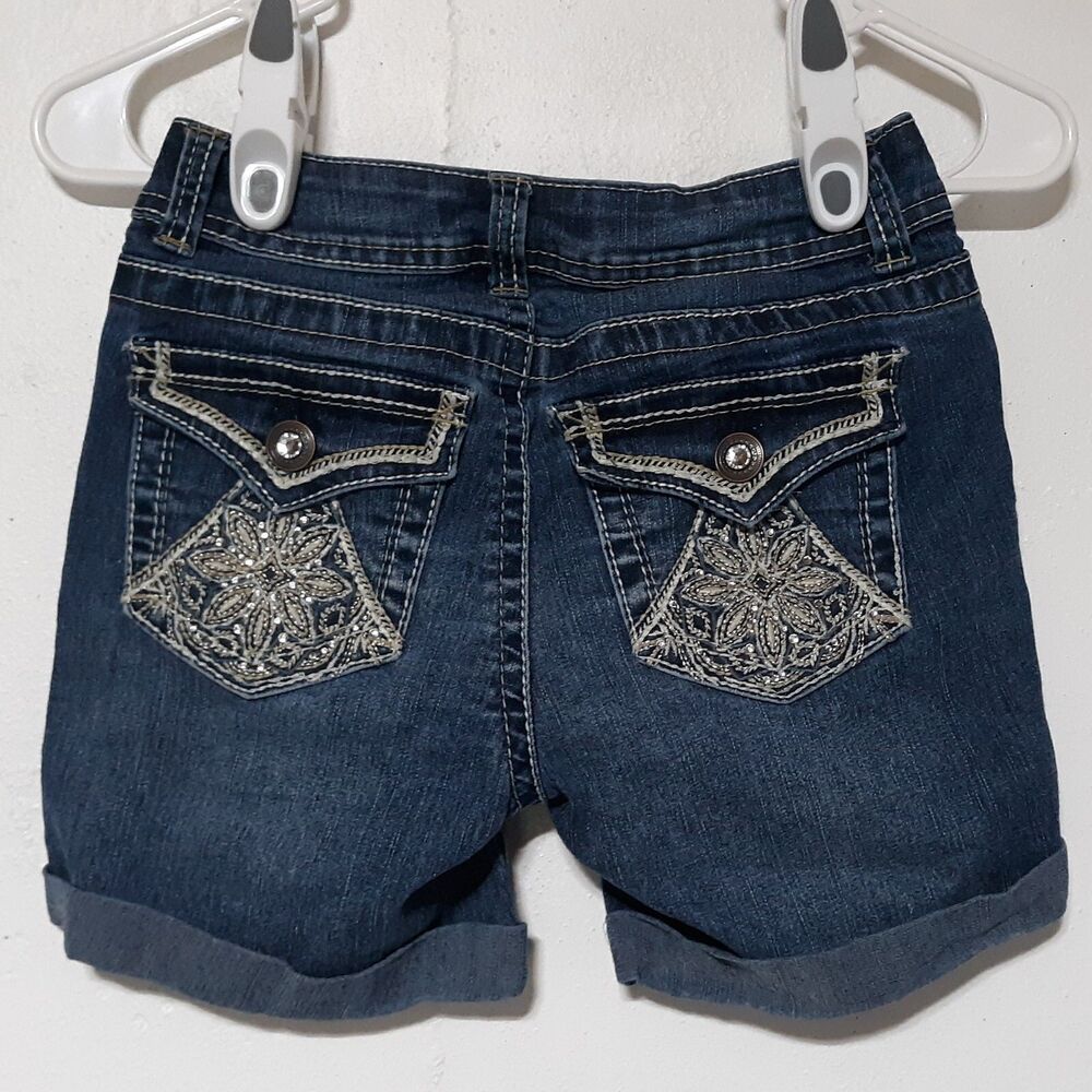 No Boundaries Womens Jean Shorts NOBO blue dark Sz 1 Cuffed Stretch Embroidered